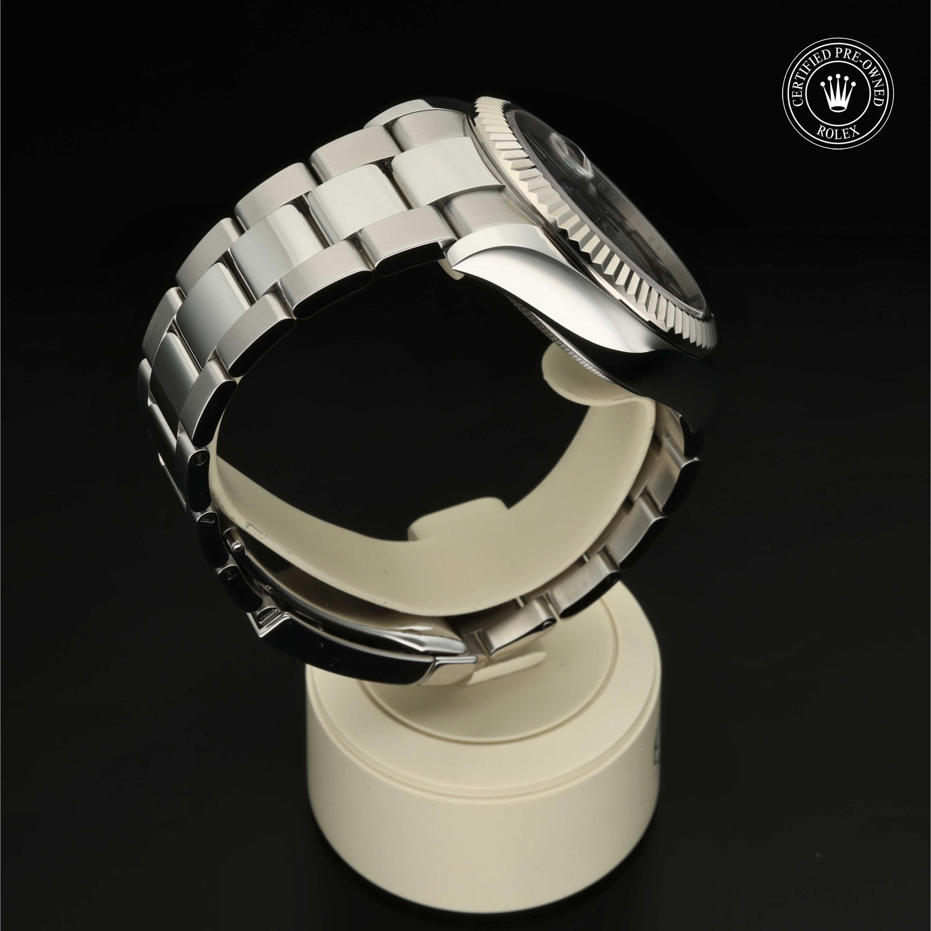 Sky-Dweller - image 5