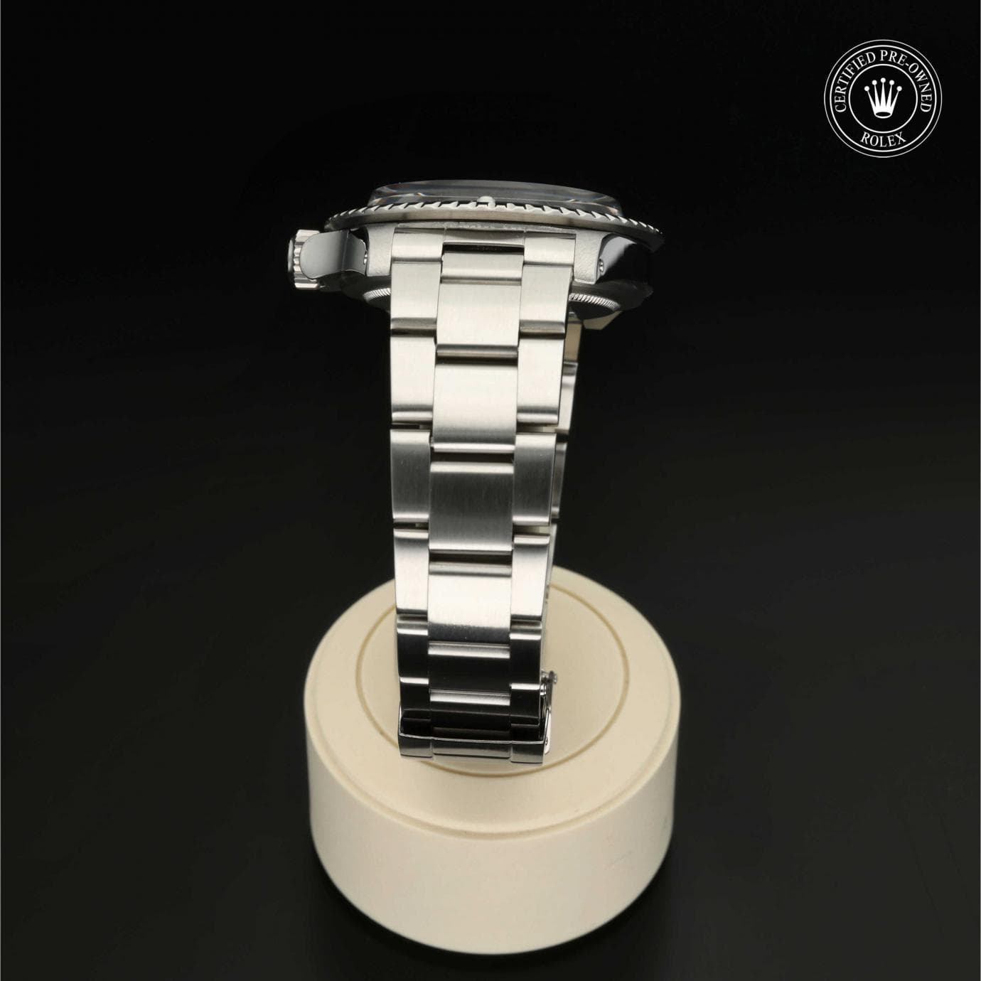 Oyster Perpetual Submariner - image 4